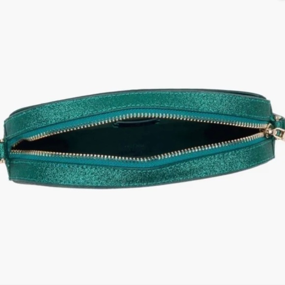 Kate Spade 🎁Crossbody Oval Camera Bag NWT🎁 Gift Holiday Ready! - Picture 6 of 8